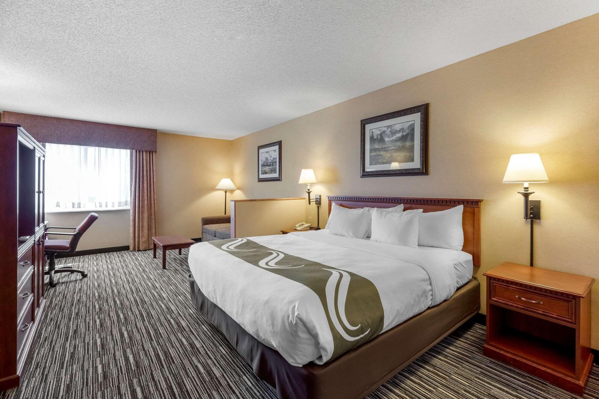 Quality Inn & Suites Wellington - Fort Collins Exterior photo
